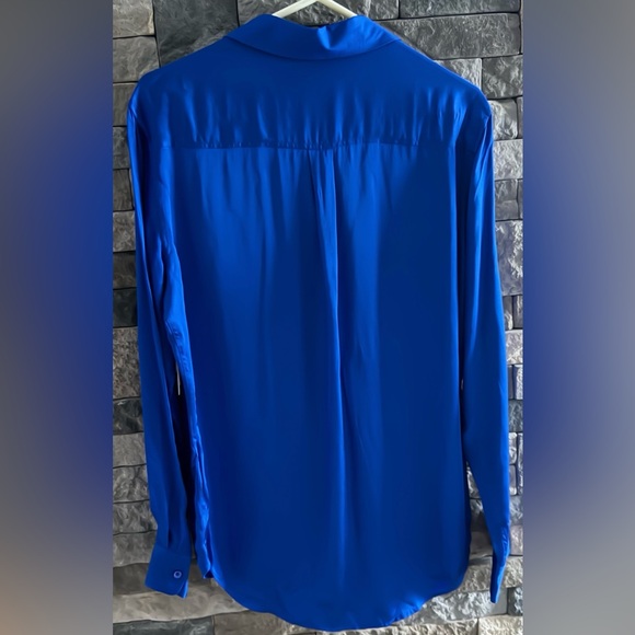 Equipment Signature Hyper Blue Satin Button Up Shirt - Picture 6 of 16